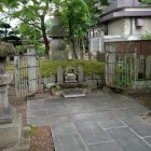 蒲生氏郷墓所(興徳寺)