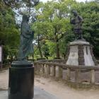 清洲公園の織田信長・濃姫像