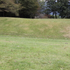 曲輪側土塁を中心に