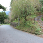 東へ降りる通路は堀跡なのか？