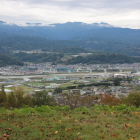 本丸東端より南アルプス市街地の俯瞰