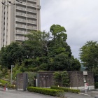 遺構は無いが高台に位置している