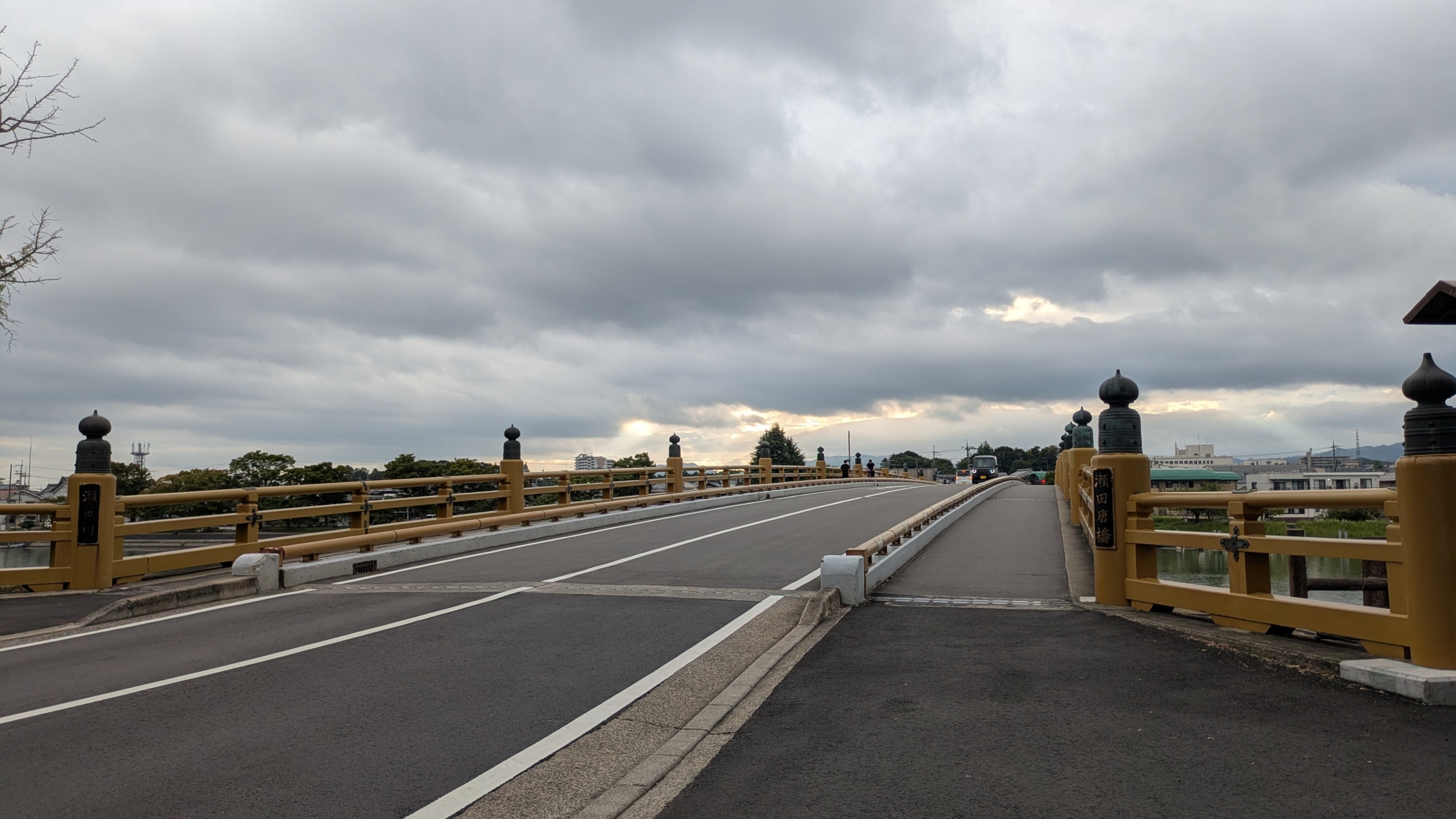 瀬田の唐橋西詰