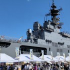 ⑥	輸送艦とカレーフェスタ