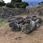 破却された石垣