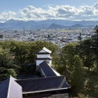 会津若松城天守より向羽黒山城跡遠望