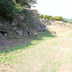 本丸北東下の石垣群、破城痕も