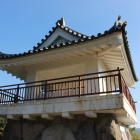 北面の城郭風展望台