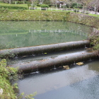 内濠と外濠の水位調整堰