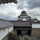 干飯櫓から見た鉄門、天守