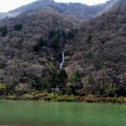 最上川の白糸の滝