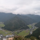 街道を見下ろす