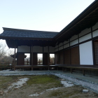 閉まりはじめてる