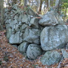 伝沢田丸？左側の石垣