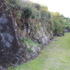 大友別館北側の岩盤掘削切岸？堀切？
