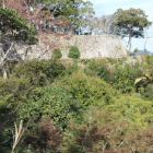 本丸南面石垣を西出丸方向より見る