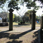 元小学校跡の校門石柱