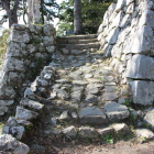 同左横の二の丸冠木門虎口