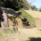 石碑と本丸段