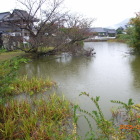 南側の濠を東方向へ