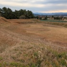 土塁上から内側を