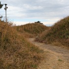 南側の土塁は二重になっている