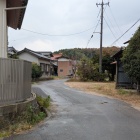 カーブする道路