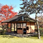 ⑤	二ノ丸にある休憩所