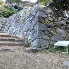 ⑦	前田利家陣跡（虎口門石垣）