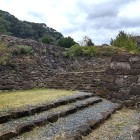 ③	山里丸石垣（上山里口）