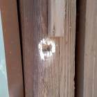 ③正徳寺山門の弾痕