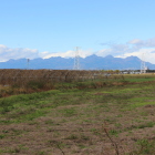 遠く西側の妙義山かな？