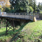 同左を斜めより