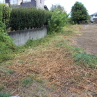 同左の奥に、民家の東に堀跡の痕跡か？