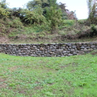 大堀切底より土橋の石垣