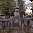 坂本来迎寺の森可成公墓