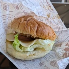 オリーブ豚バーガー