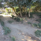 北東の虎口風な箇所、民家に入るためのもの