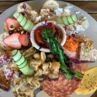 ランチ前菜盛り合わせ二人前