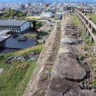 二の丸南端を西方向へ表御門多門櫓台菱櫓台