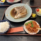 よしの　煮魚定食