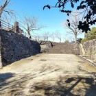 ⑥	二階門（櫓門）跡