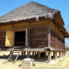 ⑤	板倉（武器庫）