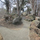 西端の牛伏山山頂部