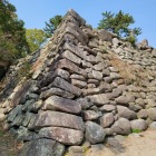 建物はありませんが石垣が残っています