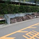 指月伏見城の移設石垣と説明板