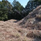 主郭部上段と下段の間の横堀（城道？）