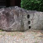 御香宮神社・伏見城石垣石