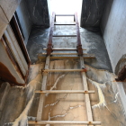 無線施設内のはしご