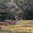 主郭、石碑がある